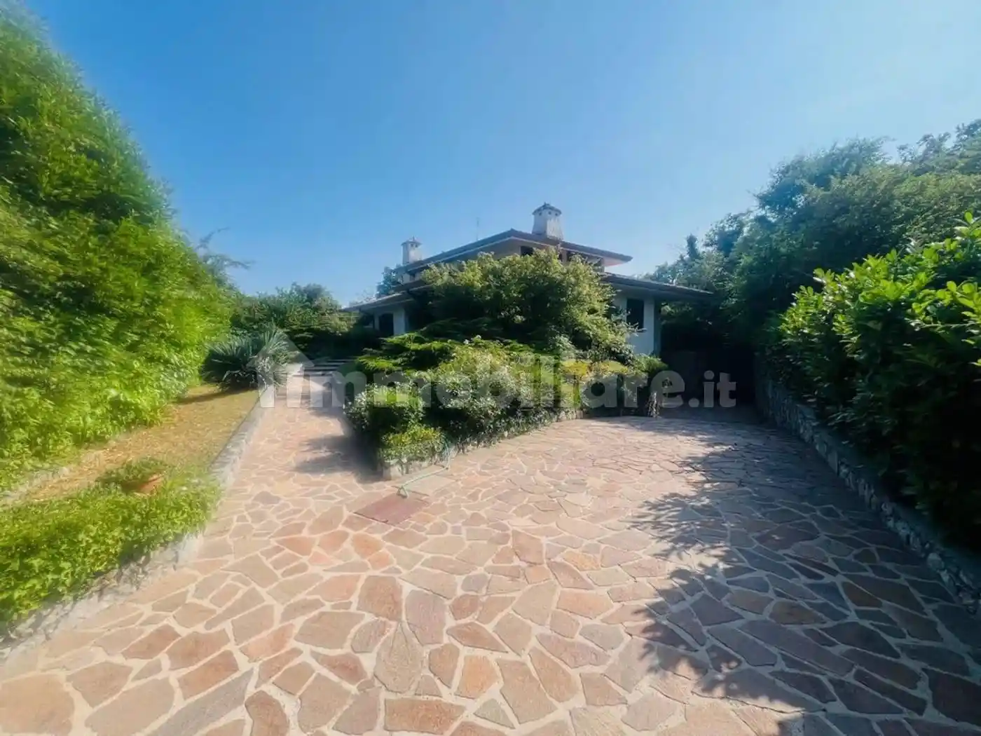 Villa in vendita a Doberdò del Lago