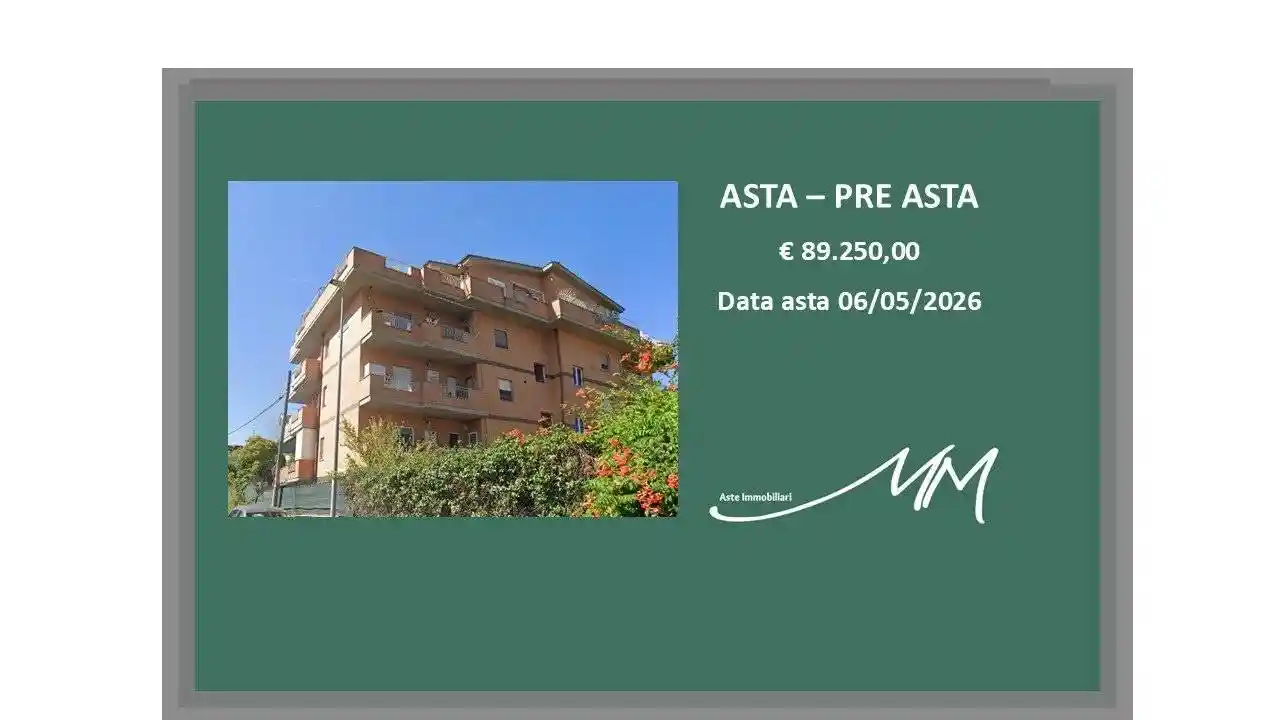 Appartamento in vendita a Roma