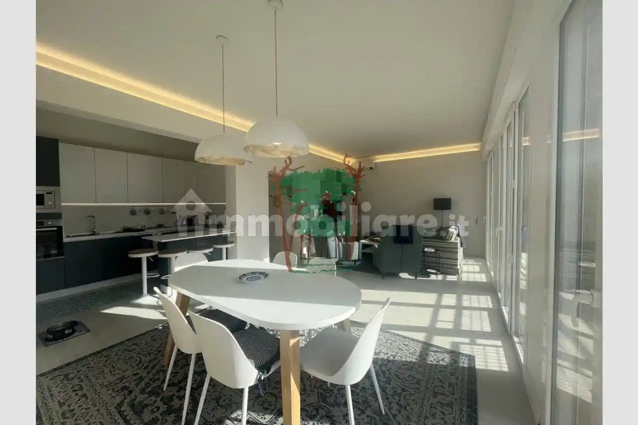 Appartamento in affitto a Viareggio