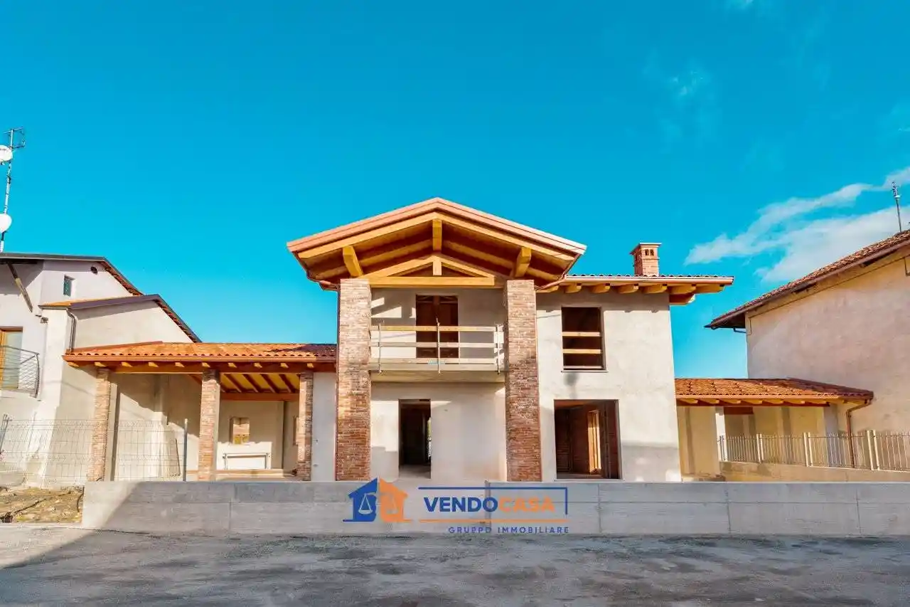 Villa in vendita a Centallo