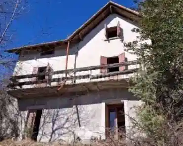 Casa indipendente in vendita a Plesio