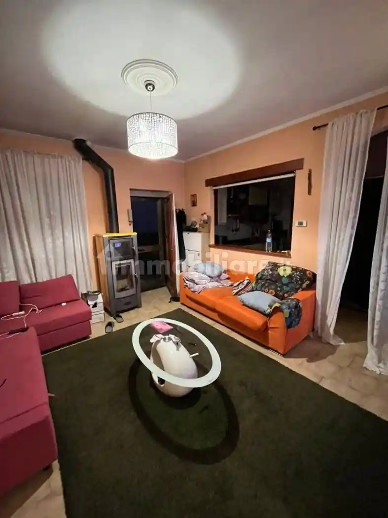 Appartamento in vendita a Avegno