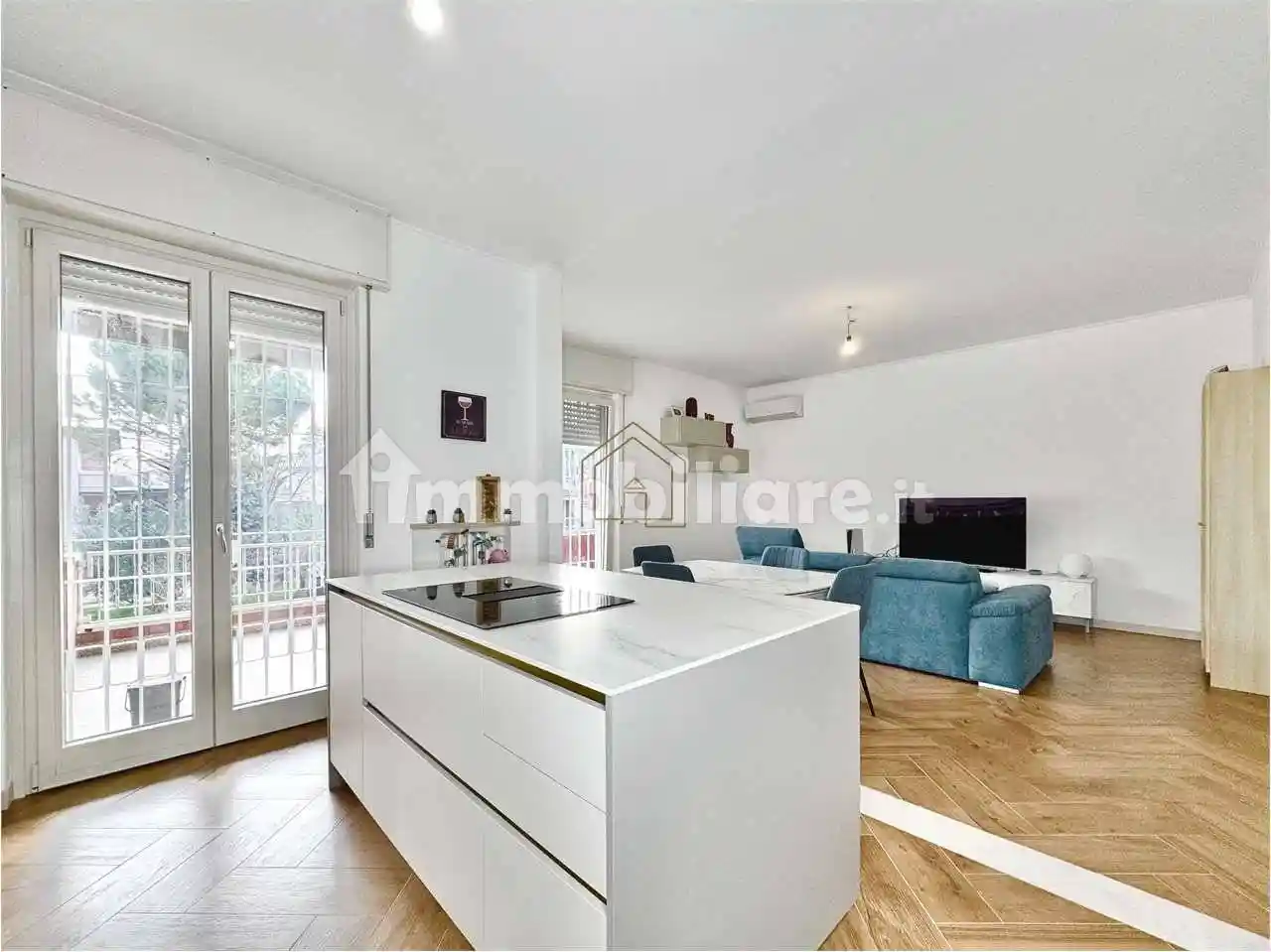 Appartamento in vendita a Desenzano del Garda