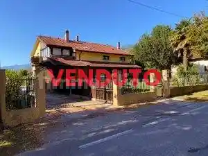 Villa in vendita a Aviano