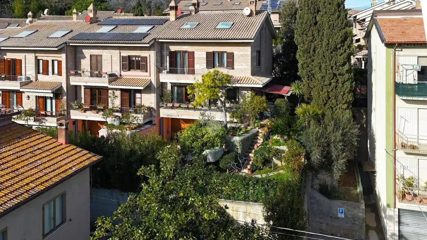 Villetta a schiera - foto 2