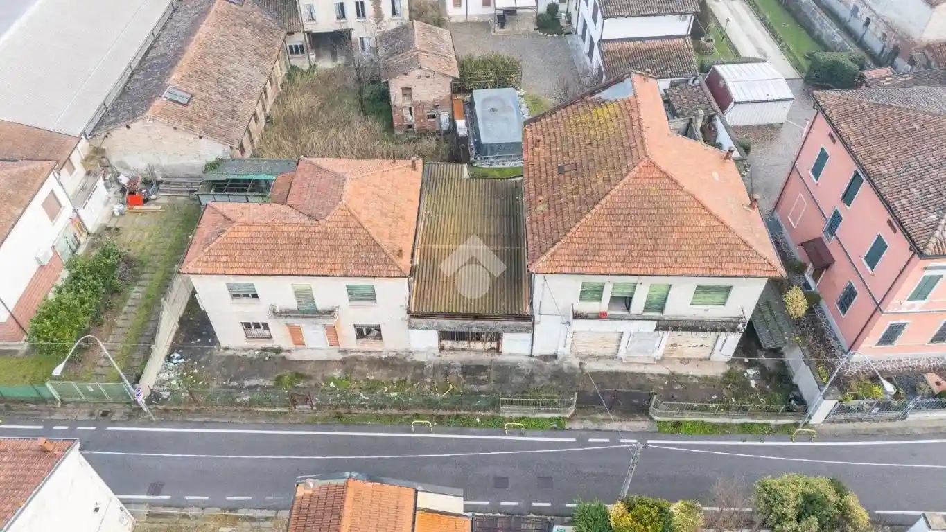 Casa indipendente in vendita a Suzzara