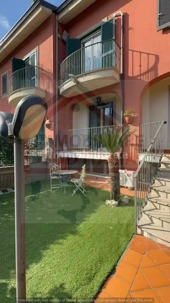 Villetta a schiera in affitto a Quarto