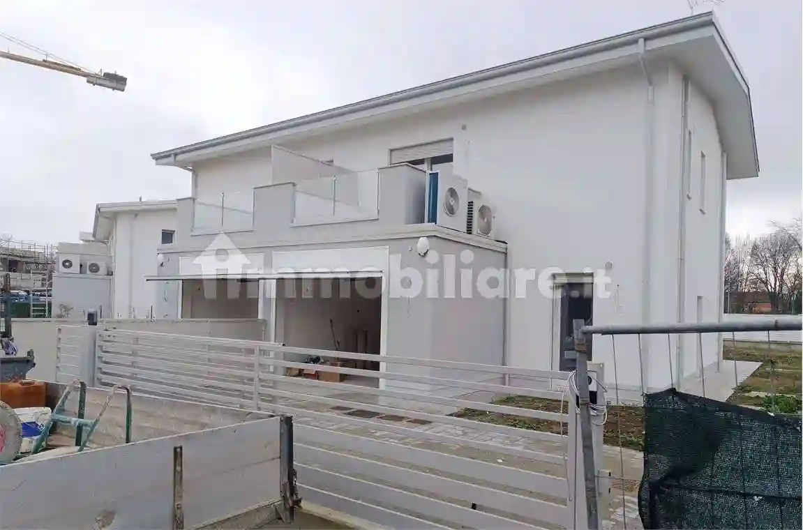 Villetta a schiera - foto 2