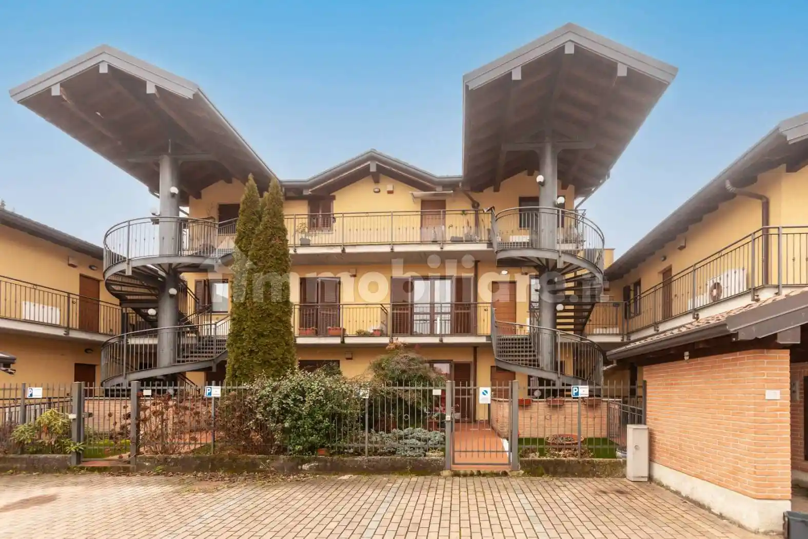 Appartamento in vendita a Oggiona con Santo Stefano