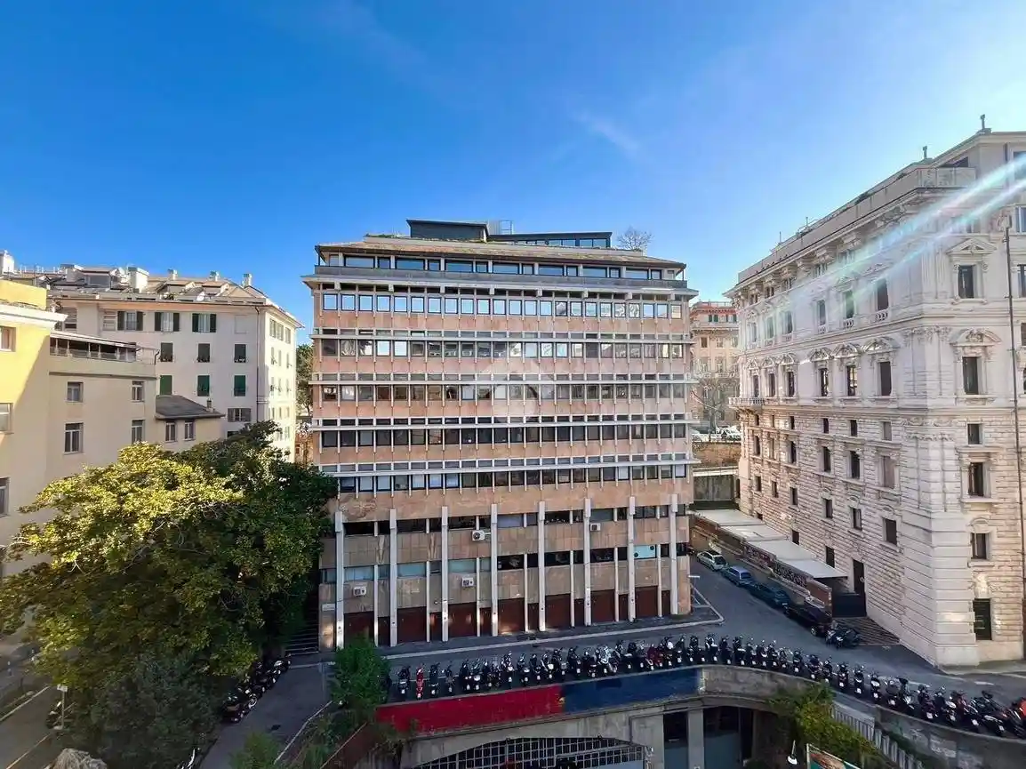 Appartamento in vendita a Genova
