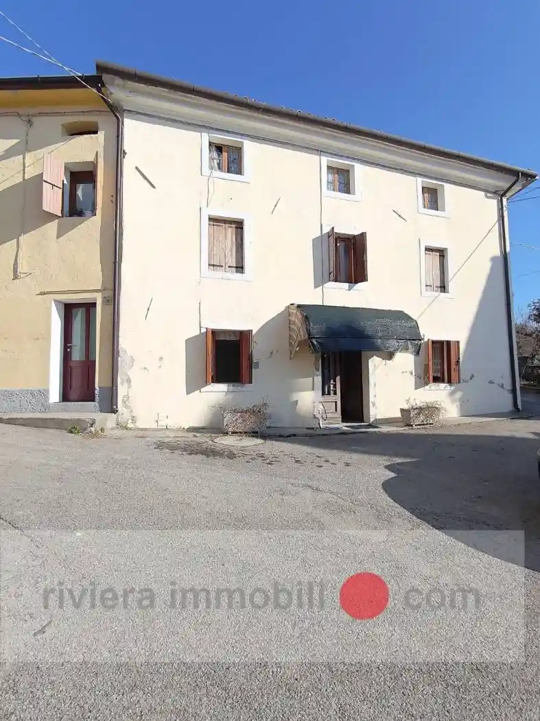 Villa in vendita a Vittorio Veneto