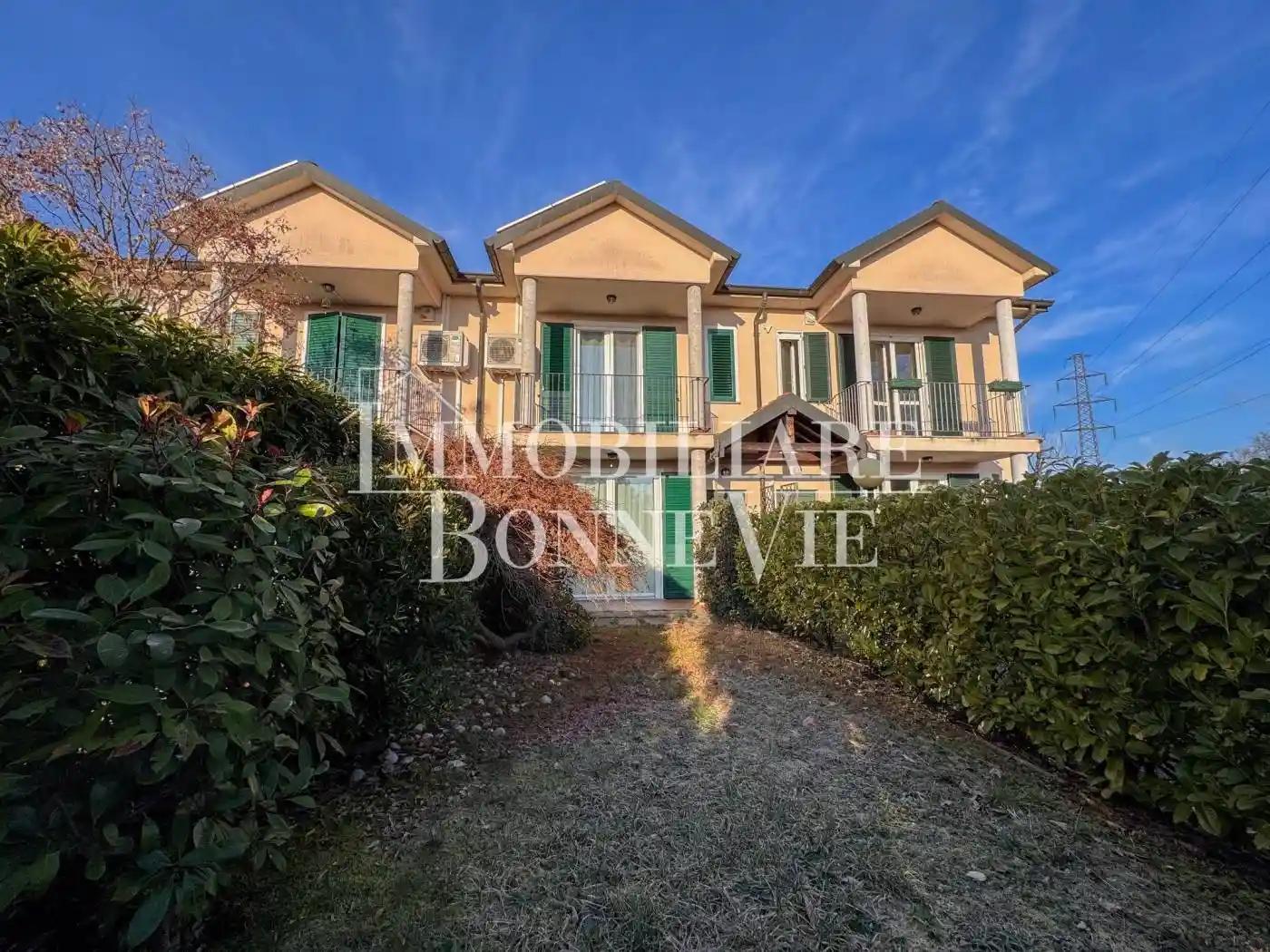 Villetta a schiera in vendita a Casnate con Bernate