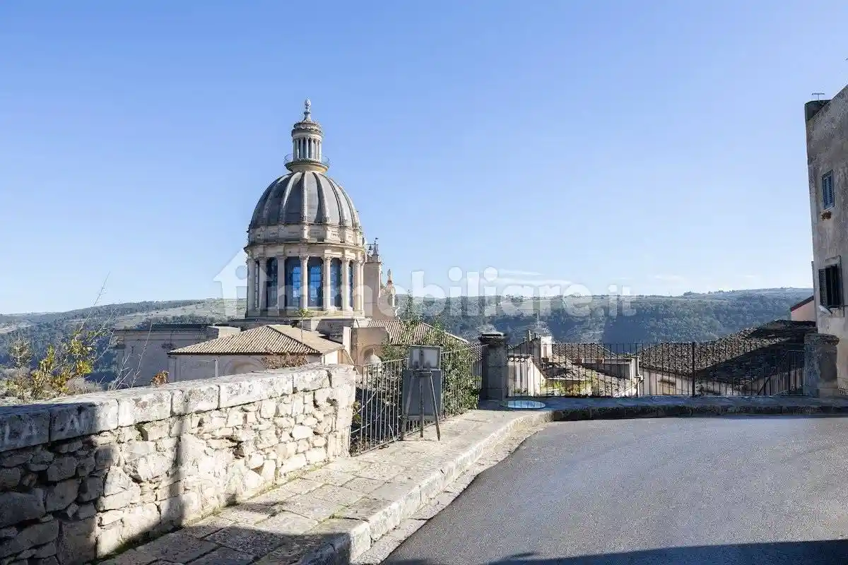 Casa indipendente in vendita a Ragusa