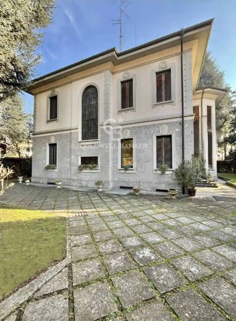 Villa in vendita a Monza