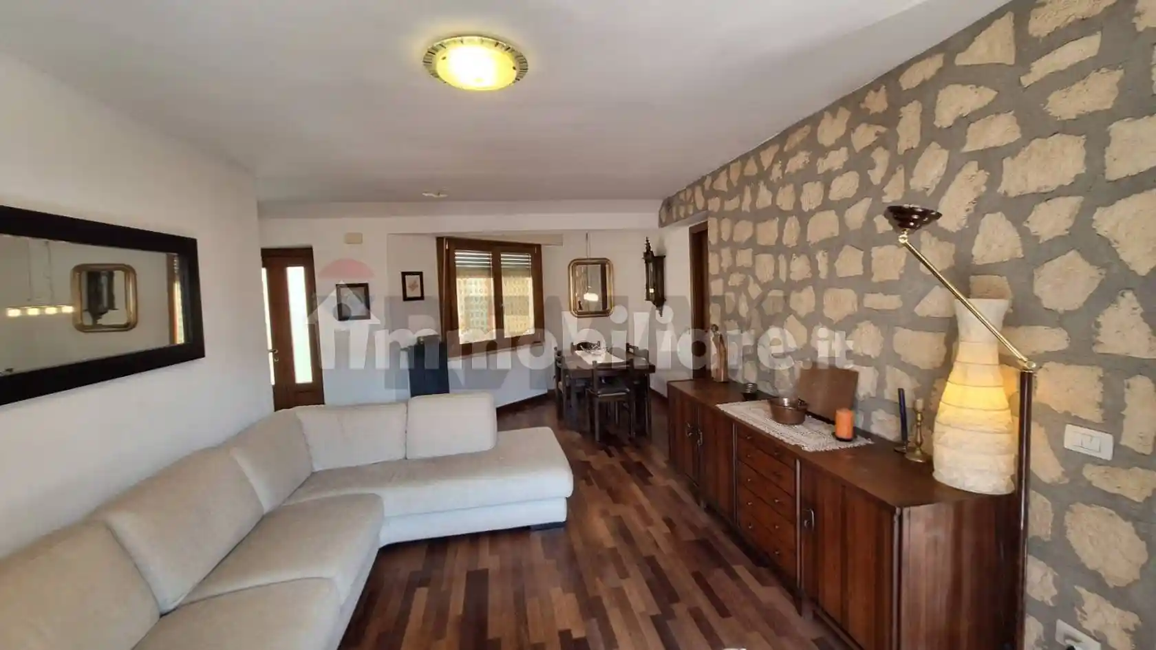 Appartamento in vendita a Solto Collina