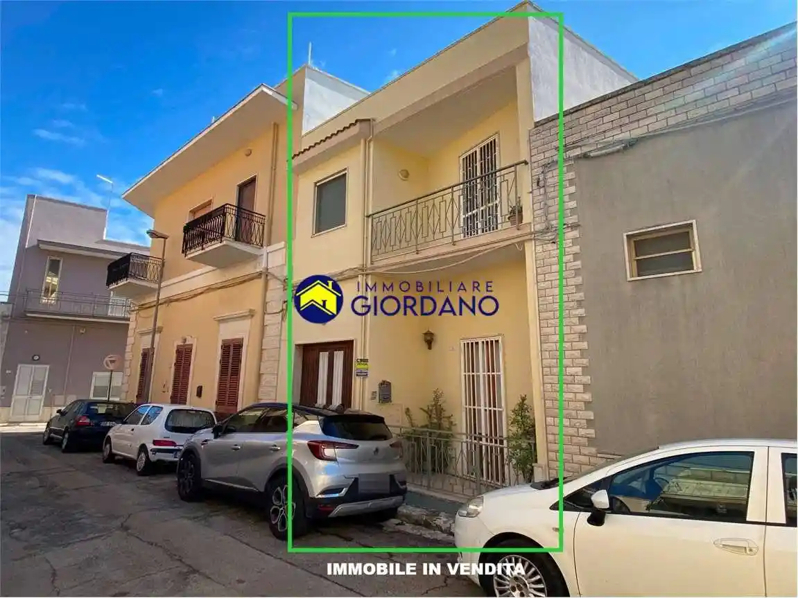 Casa indipendente in vendita a Squinzano