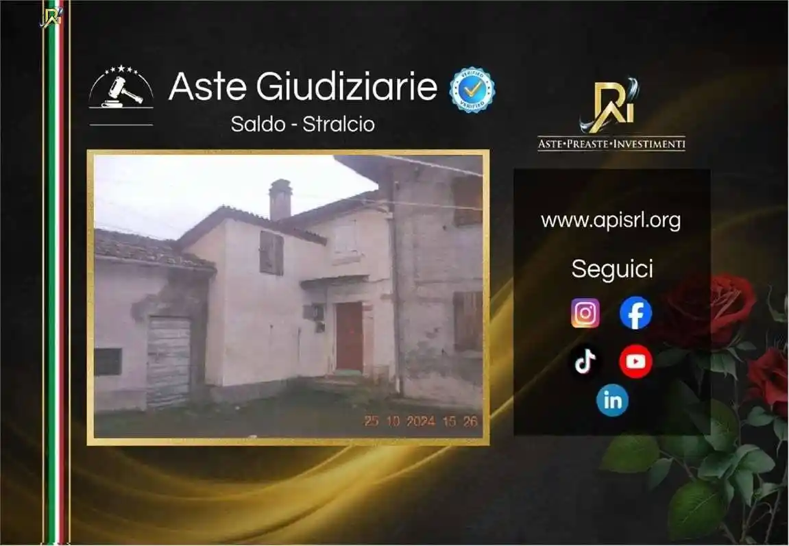 Casa indipendente in vendita a Montecreto