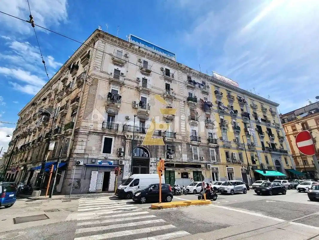 Appartamento in affitto a Napoli