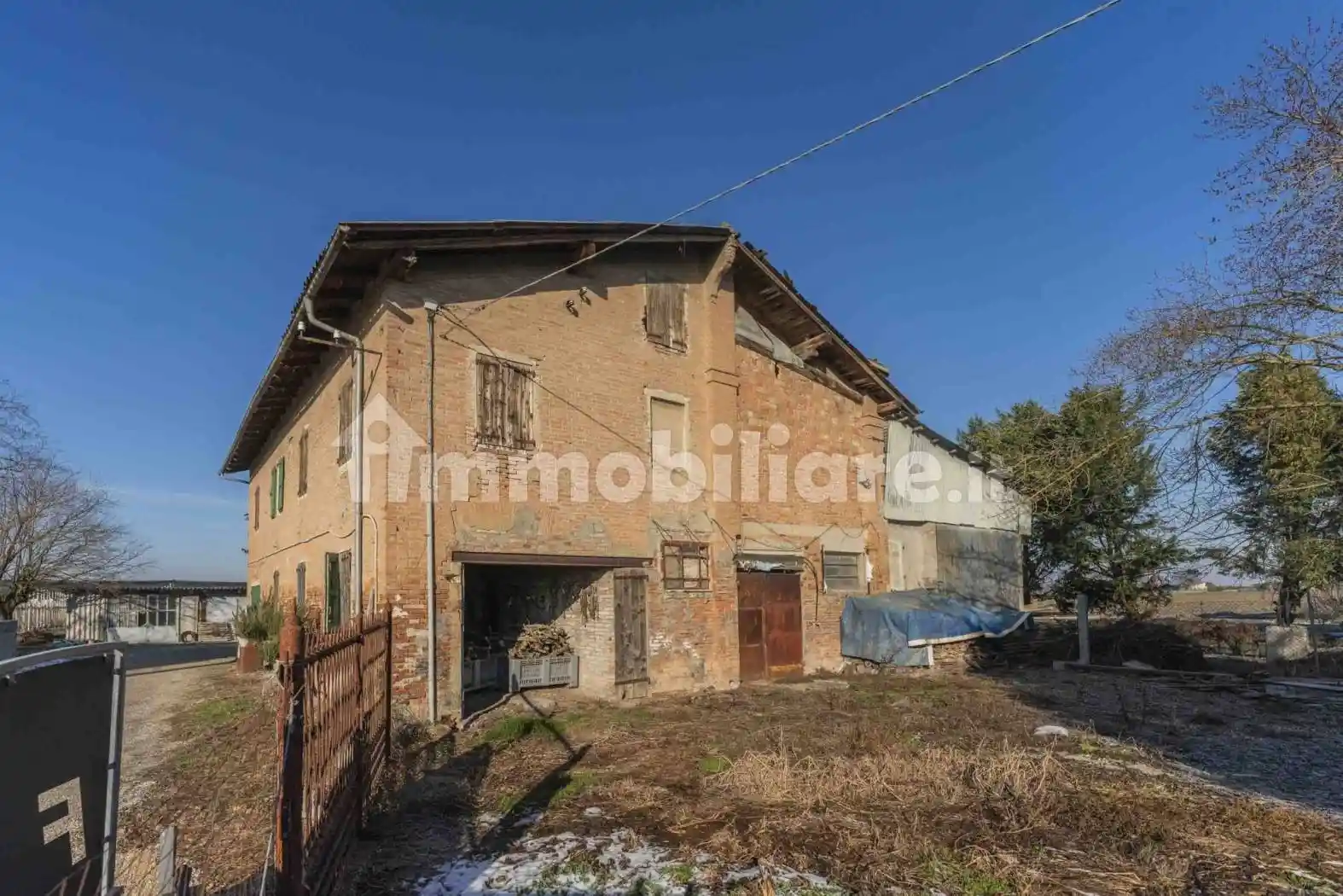 Rustico - Casale in vendita a San Pietro in Casale