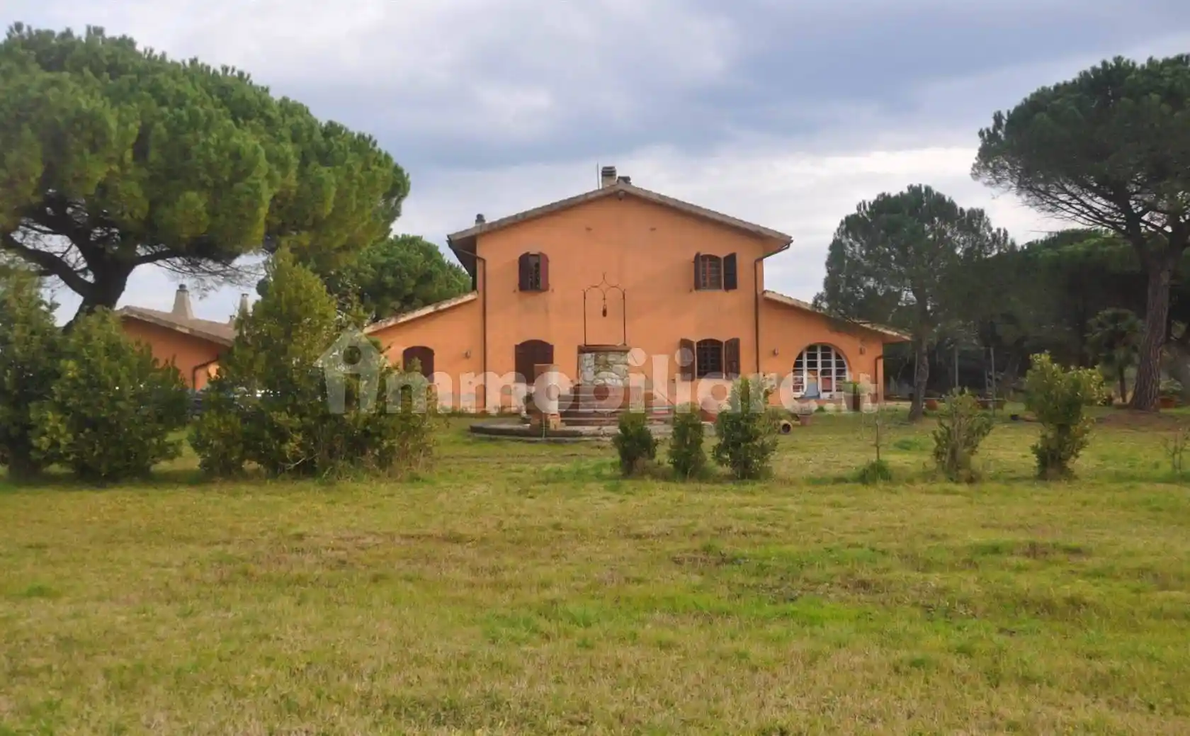 Rustico - Casale in vendita a Rosignano Marittimo