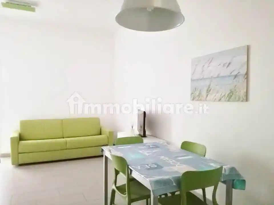 Appartamento in affitto a Follonica