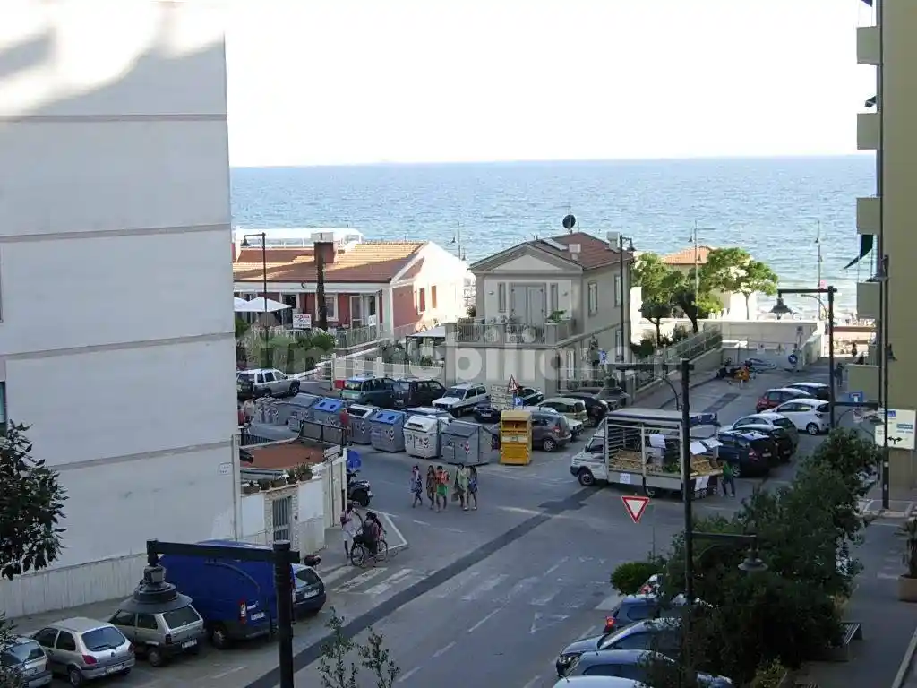 Appartamento in affitto a Follonica