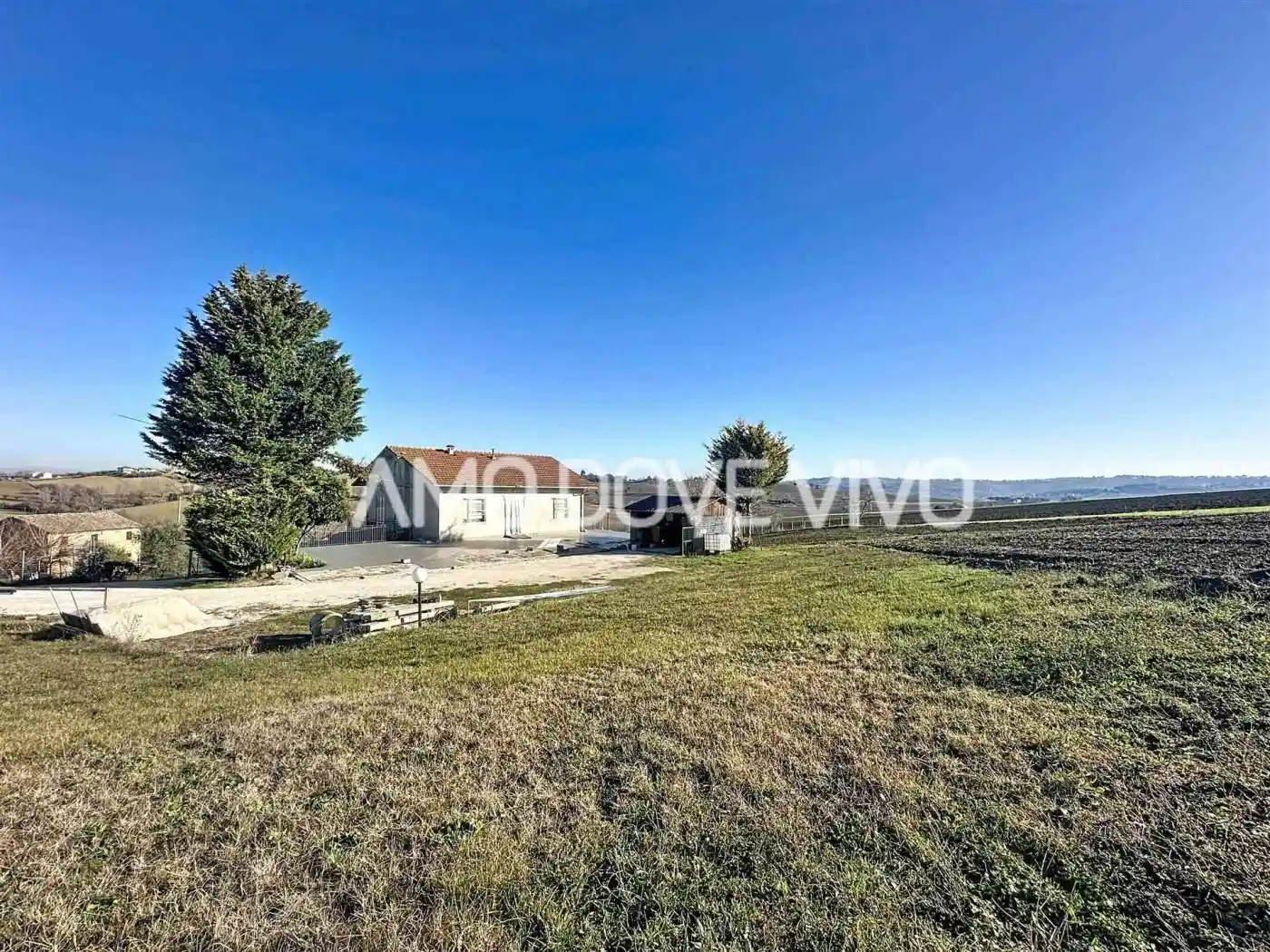 Casa indipendente in vendita a Ostra