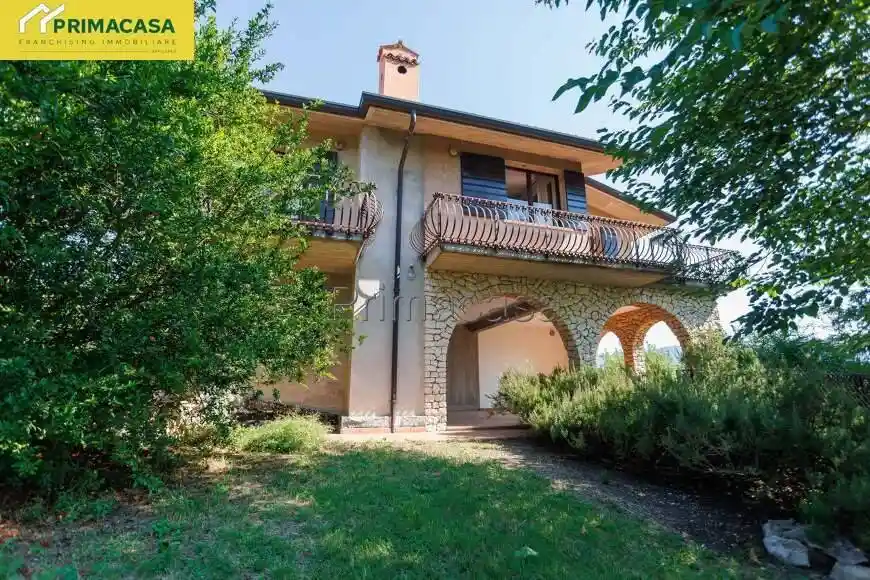 Villa in vendita a San Pietro in Cariano