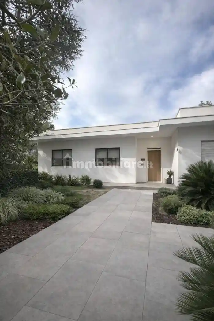 Villa in vendita a Veglie