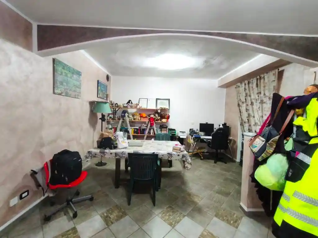 Appartamento in vendita a Pomaretto