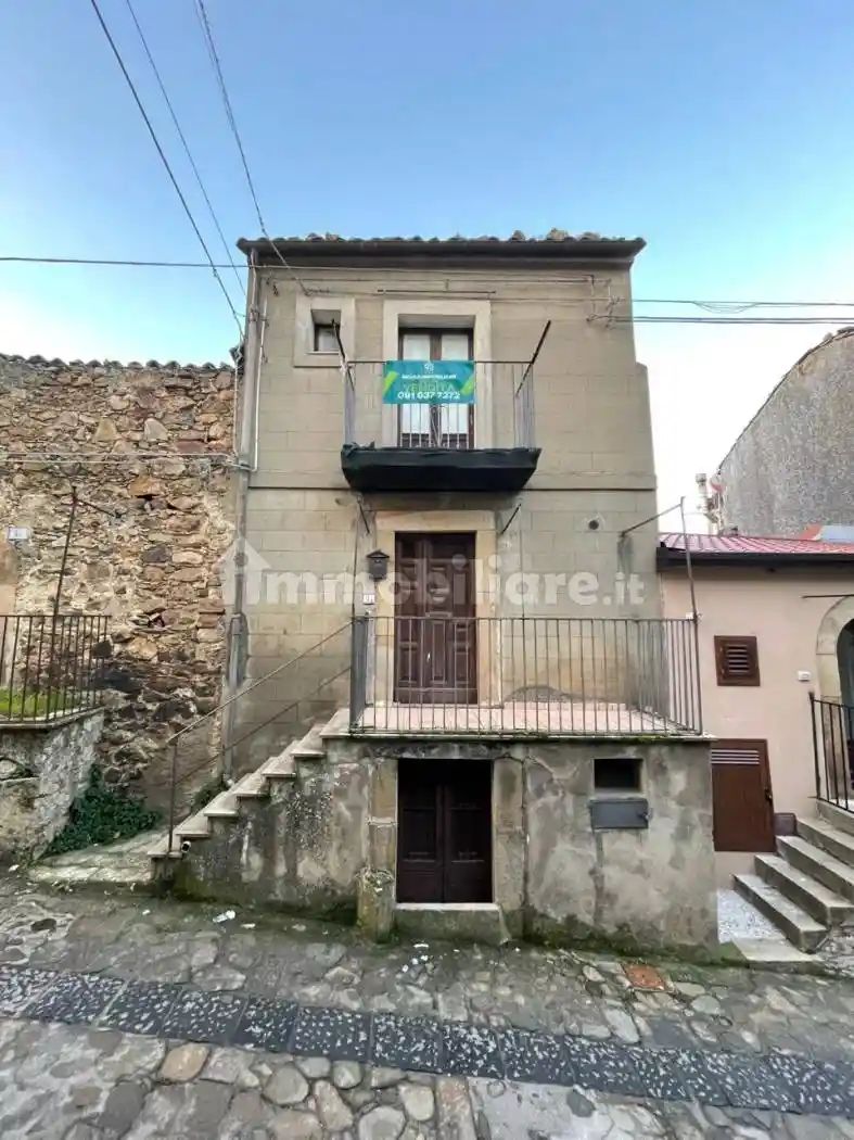 Casa indipendente in vendita a Mistretta