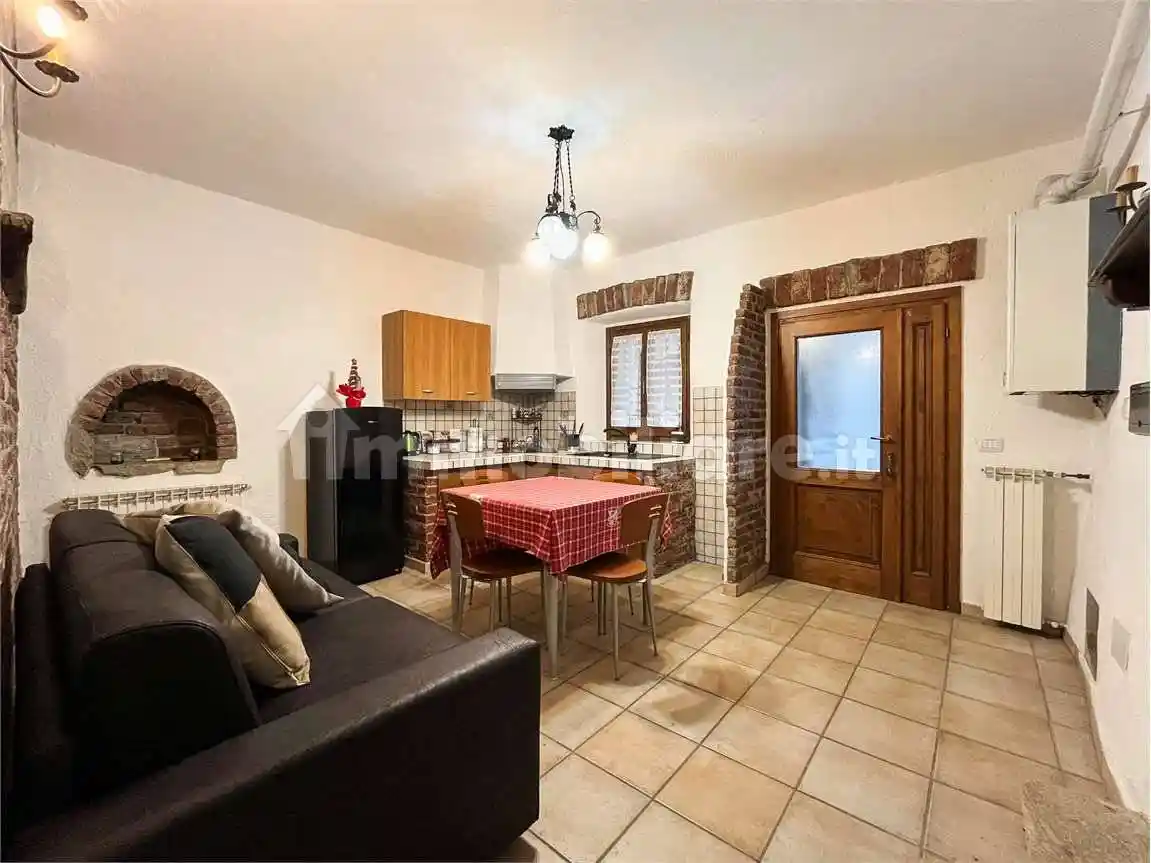 Appartamento in vendita a Sumirago