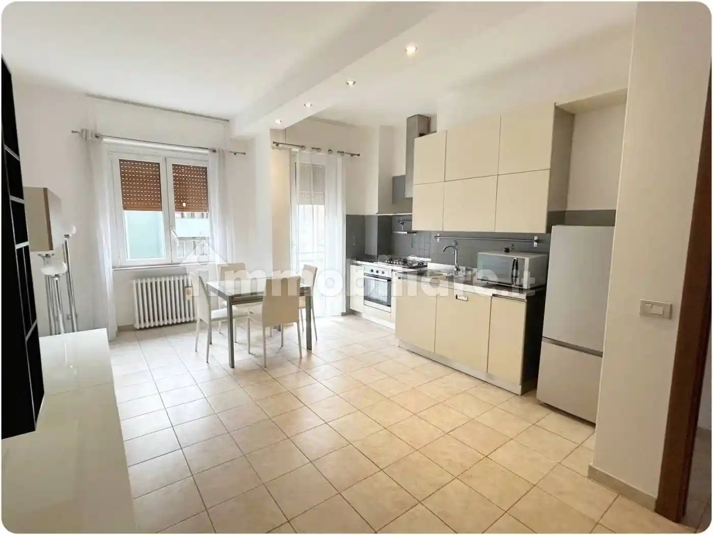 Appartamento in affitto a Baranzate