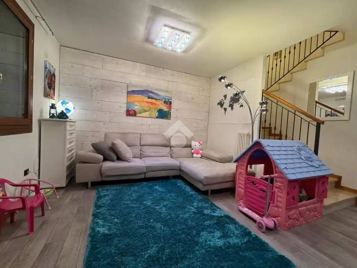 Villetta a schiera in vendita a Due Carrare