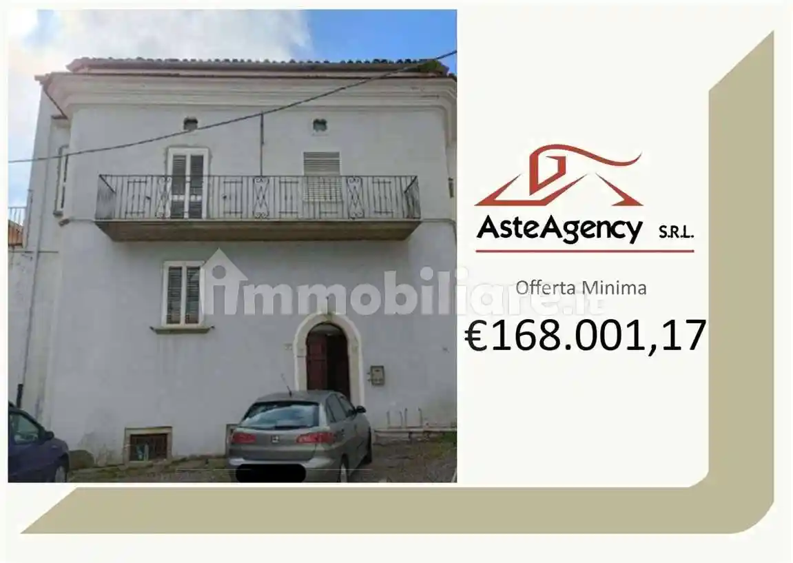 Casa indipendente in vendita a Rionero in Vulture