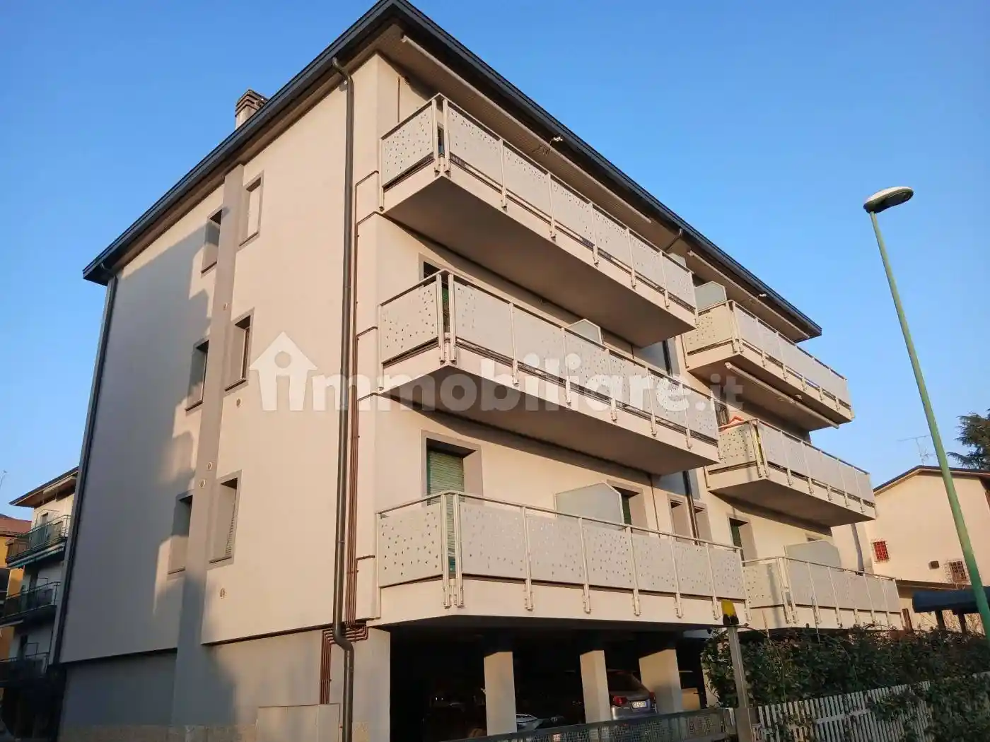 Appartamento in vendita a Vimercate