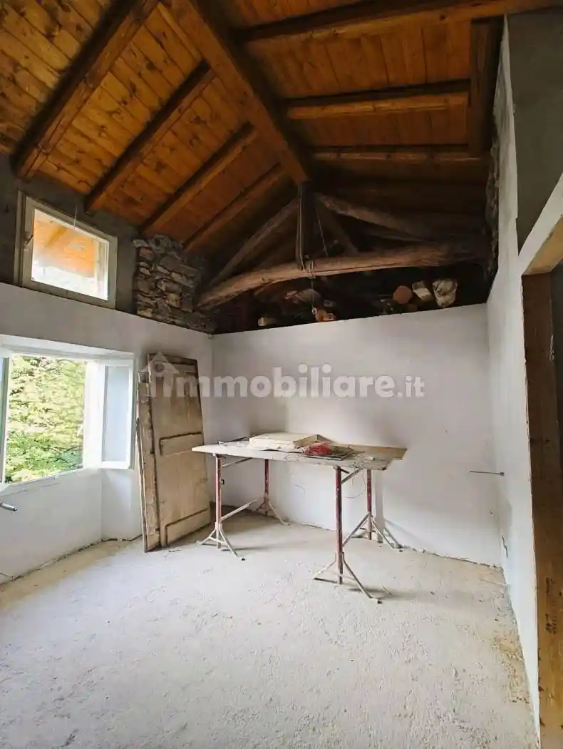 Casa indipendente in vendita a Dizzasco