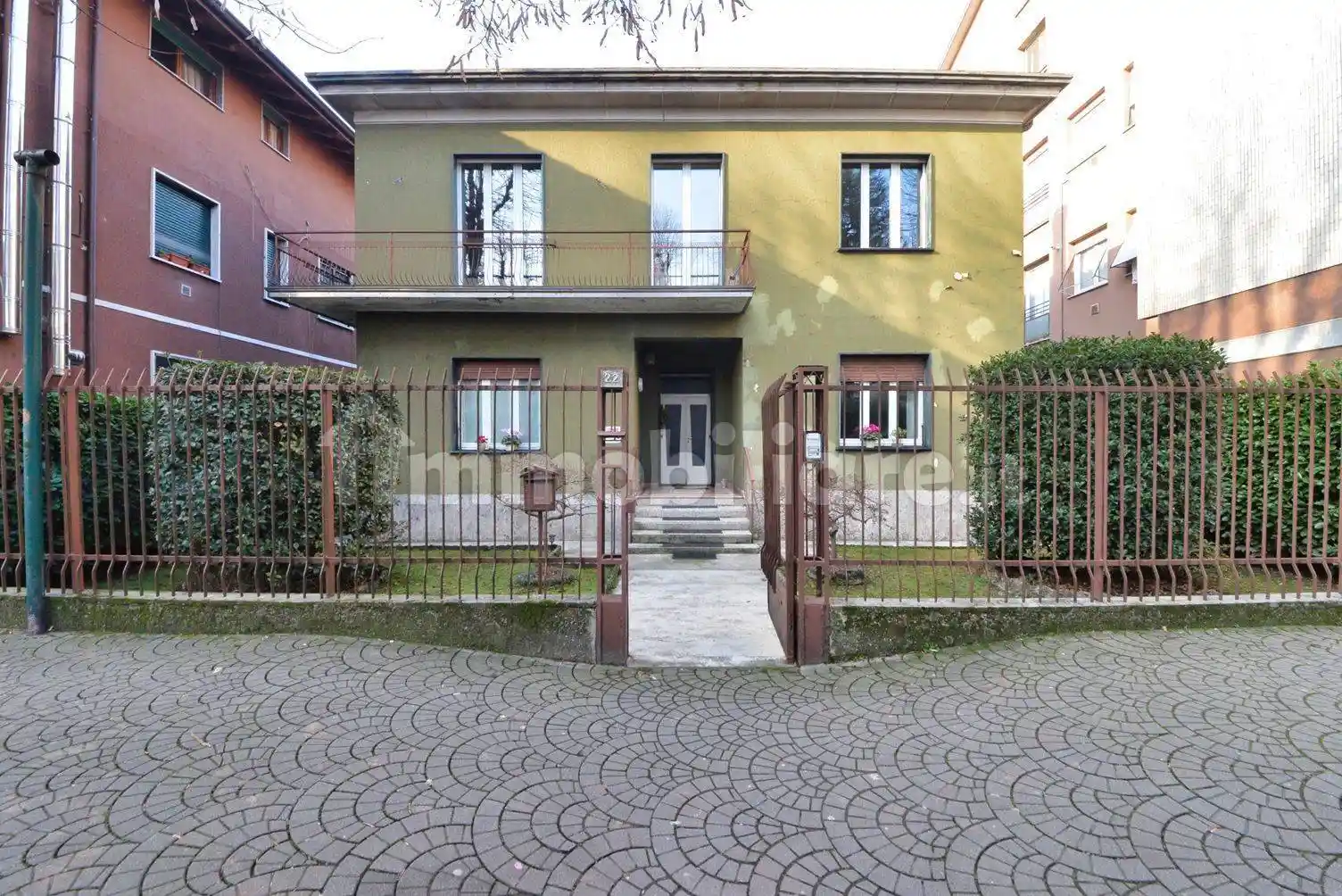 Appartamento in vendita a Limbiate