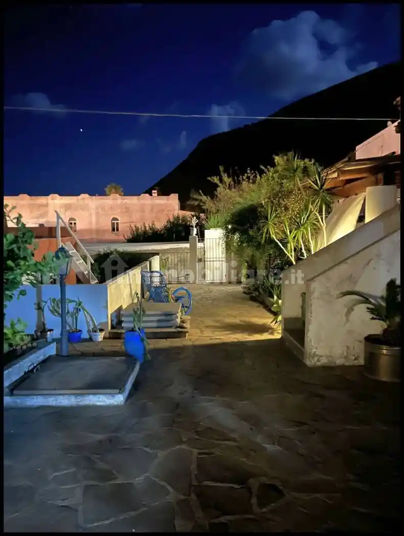 Villa in vendita a Malfa