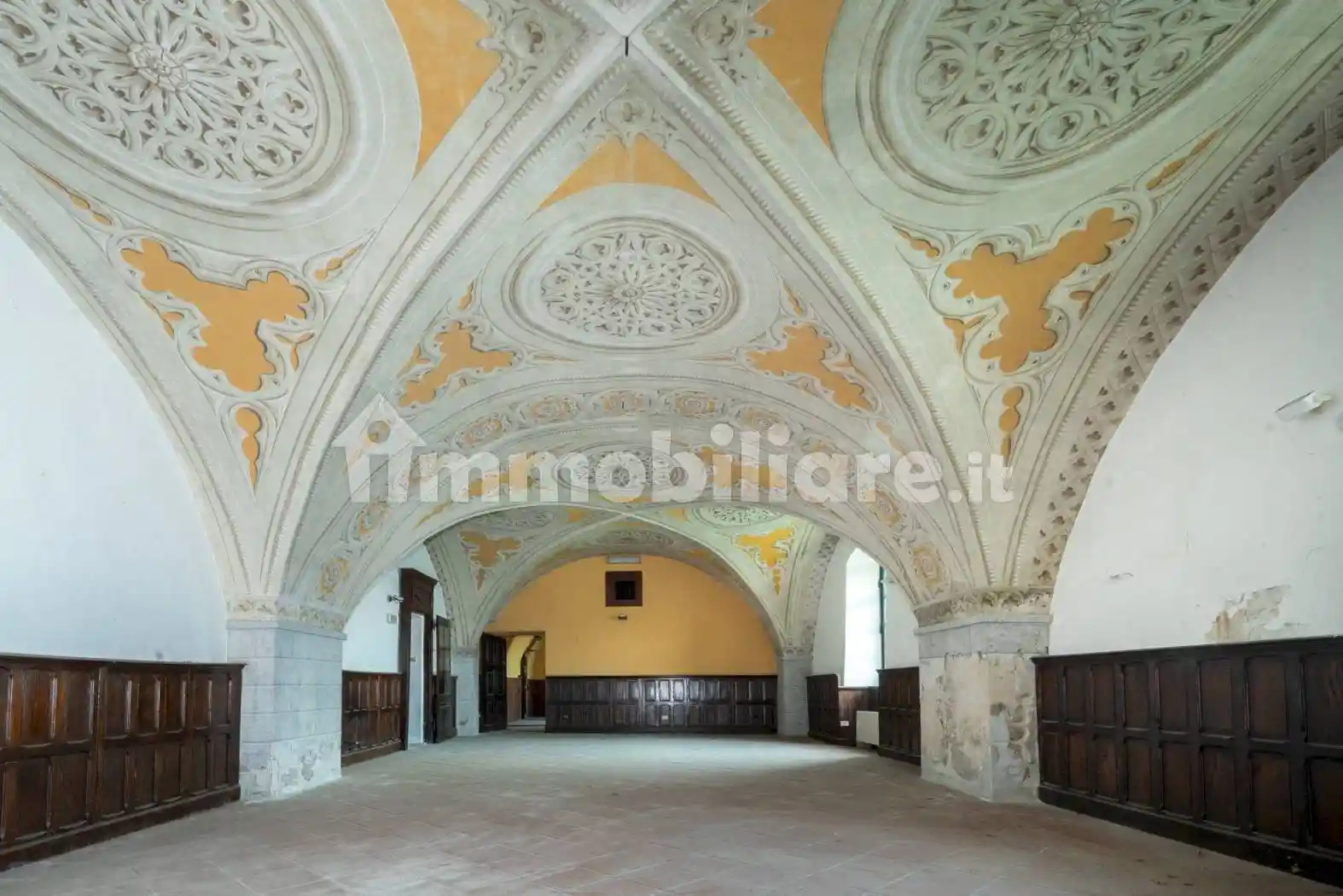 Appartamento in vendita a Envie