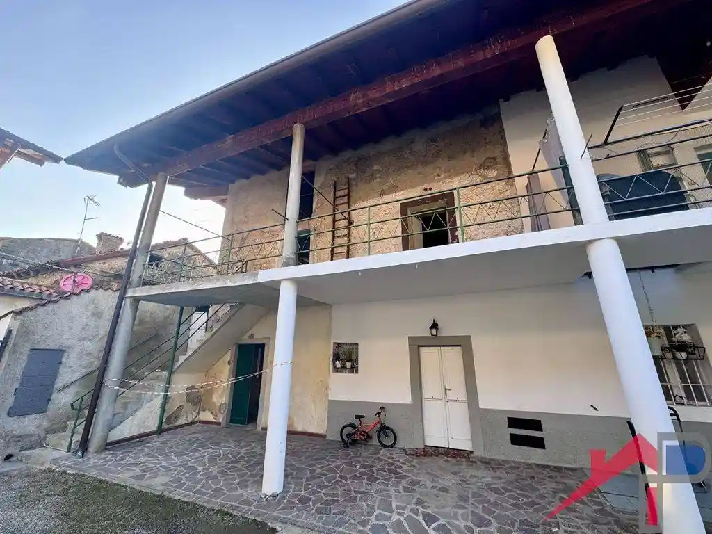 Casa indipendente in vendita a Villa d'Adda