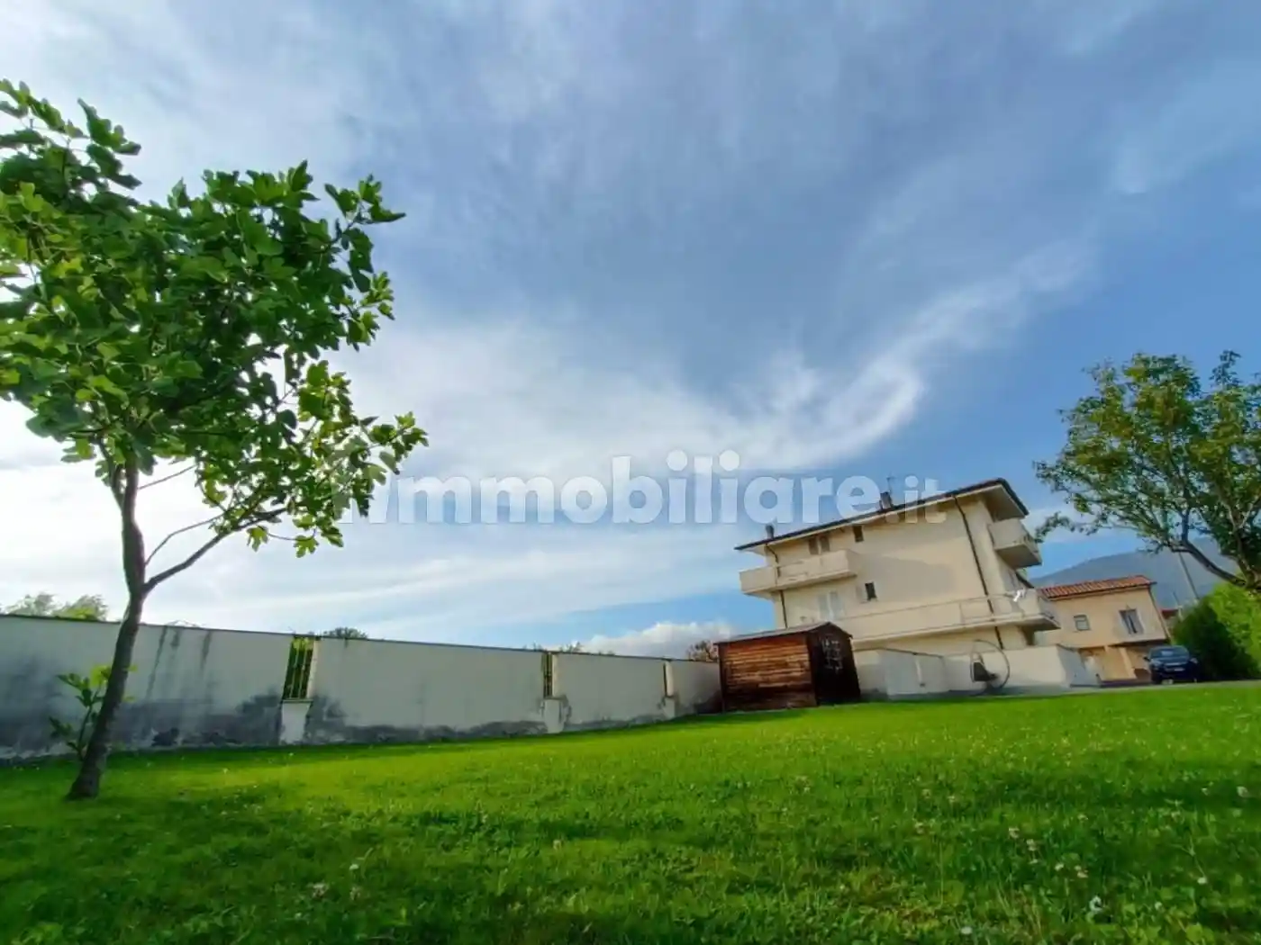 Villetta a schiera in vendita a Montignoso