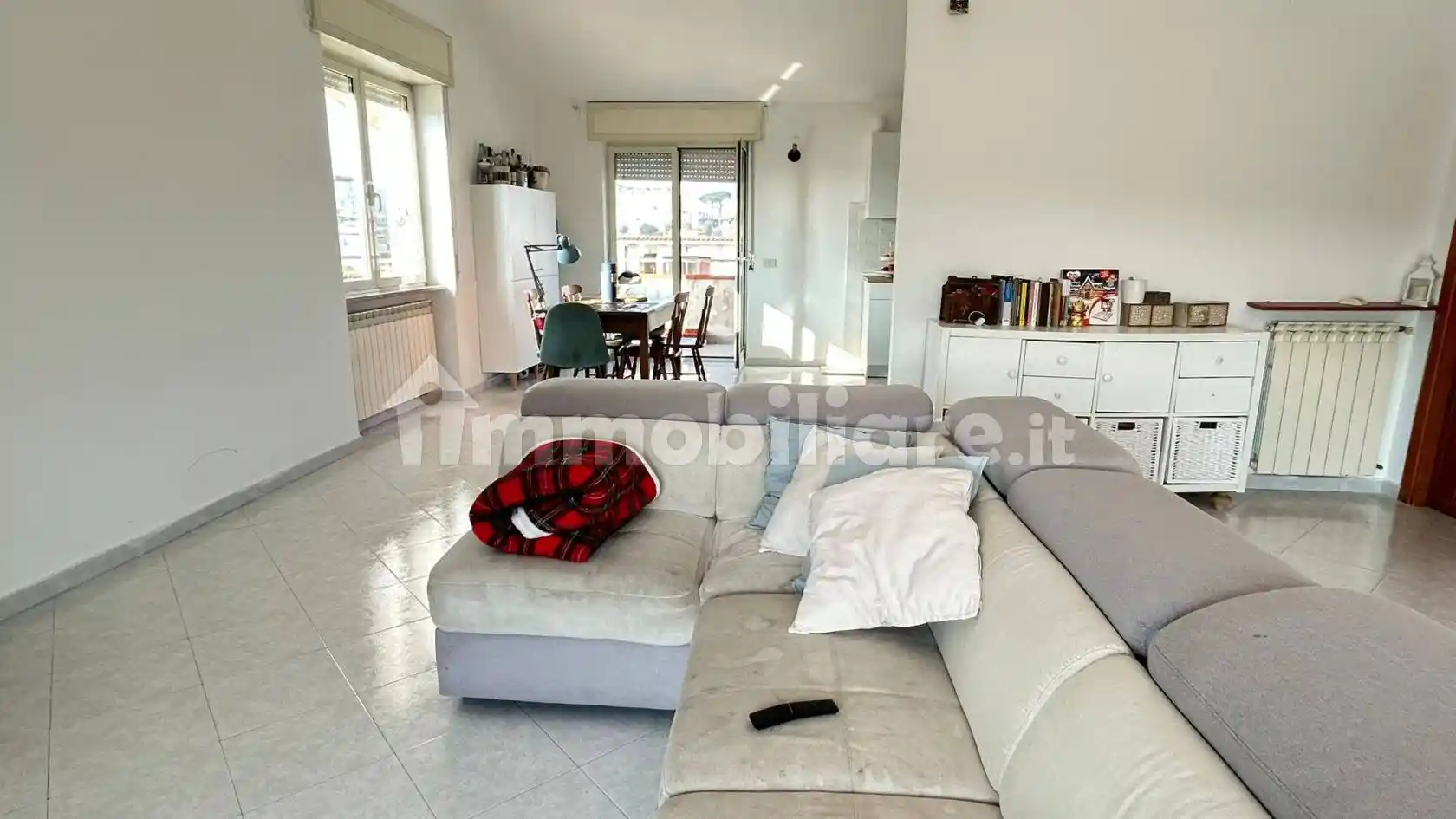 Appartamento in affitto a Napoli