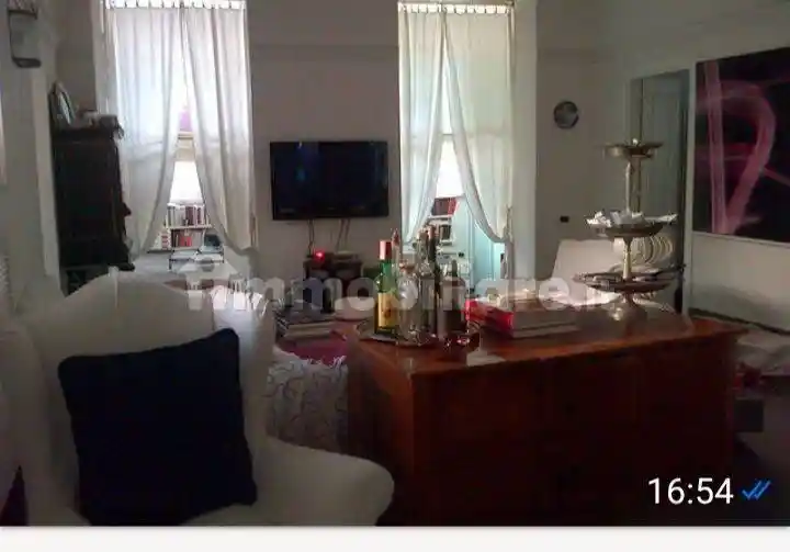 Appartamento in affitto a Napoli