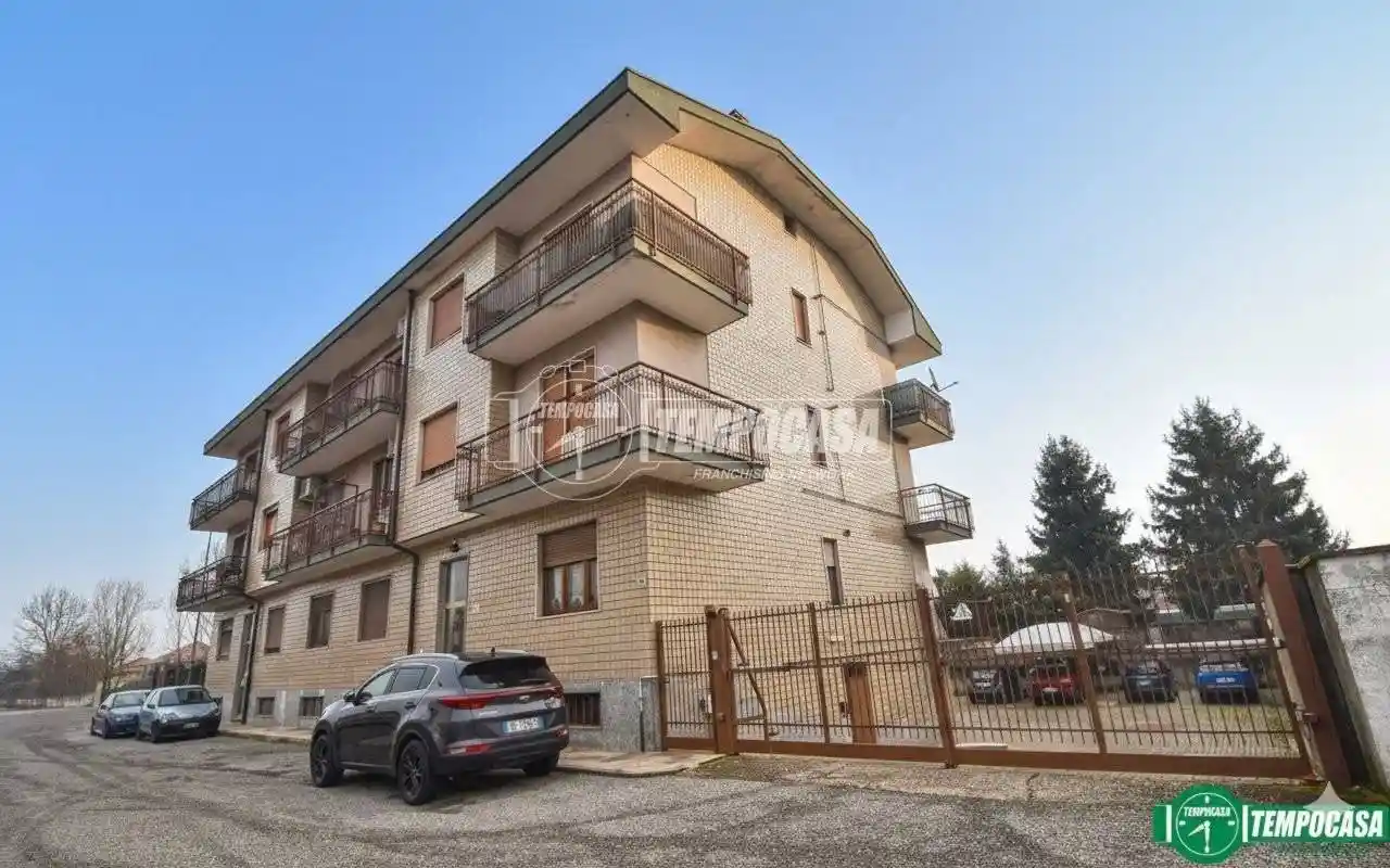 Appartamento in vendita a Lombardore