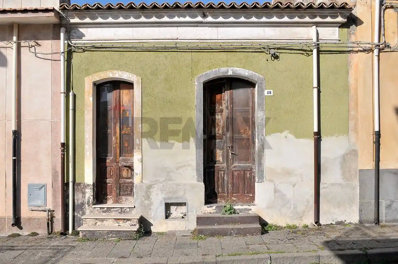 Casa indipendente in vendita a Piedimonte Etneo
