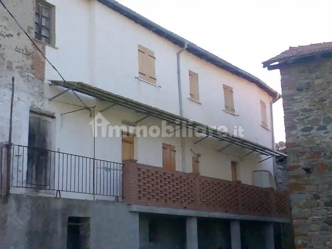 Rustico - Casale in vendita a Spigno Monferrato