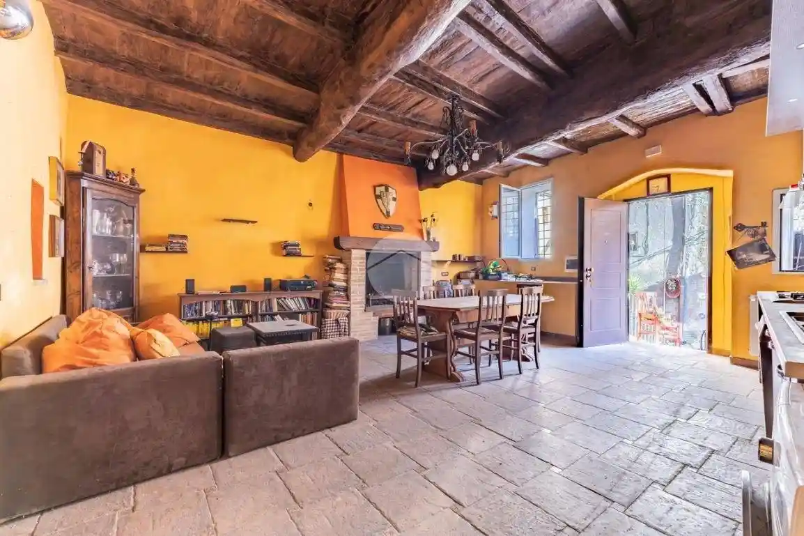 Appartamento in vendita a Corchiano