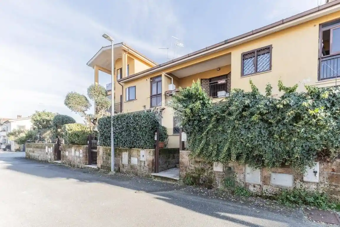 Villetta a schiera in vendita a Nepi