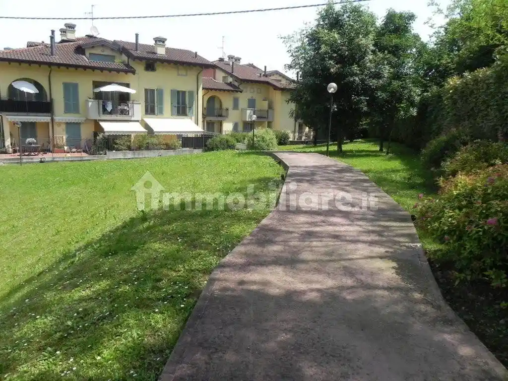 Appartamento in vendita a Canonica d'Adda